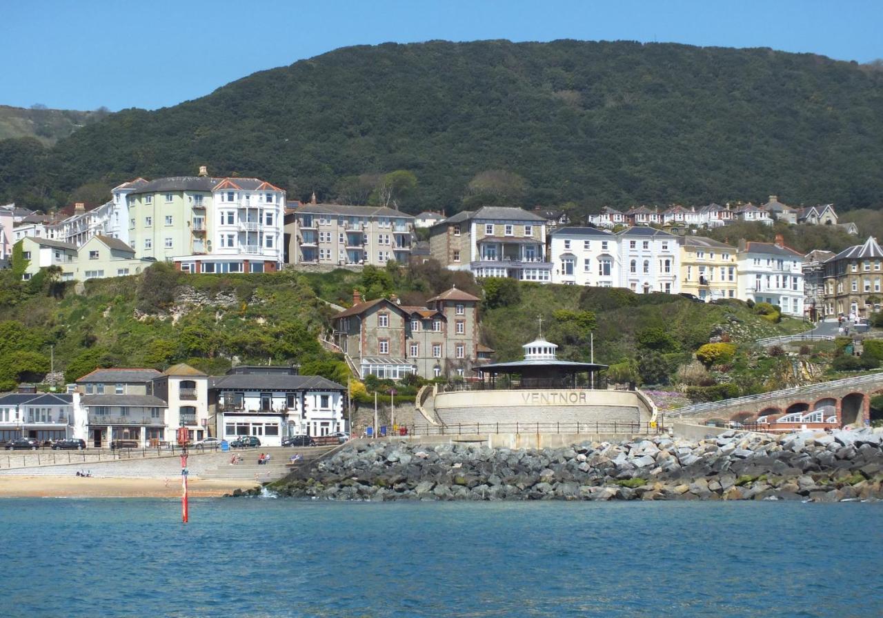 Pier Top Apartment Ventnor Bagian luar foto